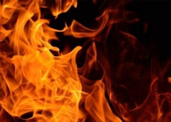 ഭാര്യയെ കൊലപ്പെടുത്തിയ ശേഷം ഭര്‍ത്താവ് തീ കൊളുത്തി ആത്മഹത്യ ചെയ്തു