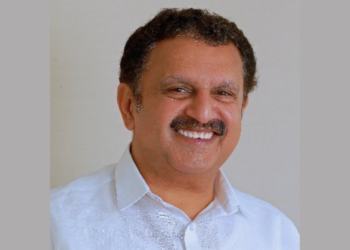 “തരൂരിൻ്റെ വിലക്കിന് പിന്നില്‍ നേതൃത്വത്തിലെ മുഖ്യമന്ത്രി കുപ്പായം തയ്ച്ച് വെച്ച ചിലർ”: മുരളീധരന്‍