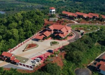 വൈദേകം റിസോർട്ട് കുന്നിടിച്ച് നിർമ്മിച്ചതെന്ന് ആന്തൂർ നഗരസഭ