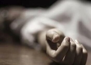തൃശ്ശൂരില്‍ അമ്മയേയും മക്കളേയും കത്തിക്കരിഞ്ഞ നിലയില്‍ കണ്ടെത്തി