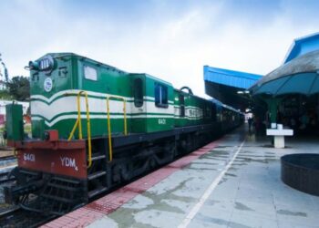 സംസ്ഥാനത്ത് ട്രെയിന്‍ നിയന്ത്രണം തുടരും; യാത്രയുടെ സമയത്തിലും മാറ്റം