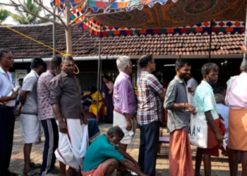വേനൽ ചൂടിലും തളരാത്ത വോട്ടാവേശം; 50% പിന്നിട്ട് പോളിങ്‌
