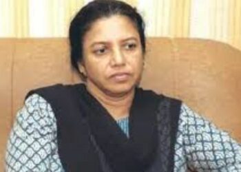 manjusha naveen babu wife