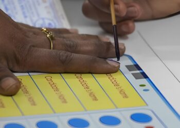 എക്സിറ്റ് പോൾ ഫലങ്ങളിൽ പ്രതികരിക്കാനില്ലെന്ന നിലപാടിൽ ഭരണകക്ഷി