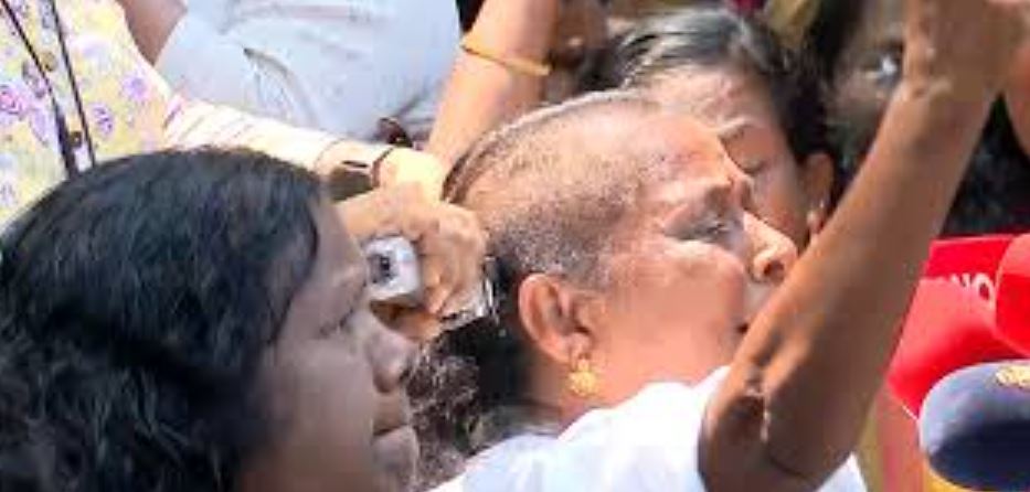 asha workers strike haircut protest