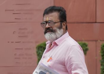 “ഉന്നതകുലജാത പ്രയോഗത്തിലൂടെ സുരേഷ് ഗോപിയുടെ നിലവാരം മനസിലായി”