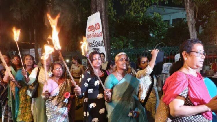 ASHA workers protest kerala